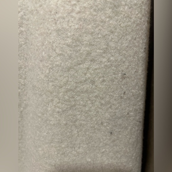 Wool wrap coat - Picture 12 of 16